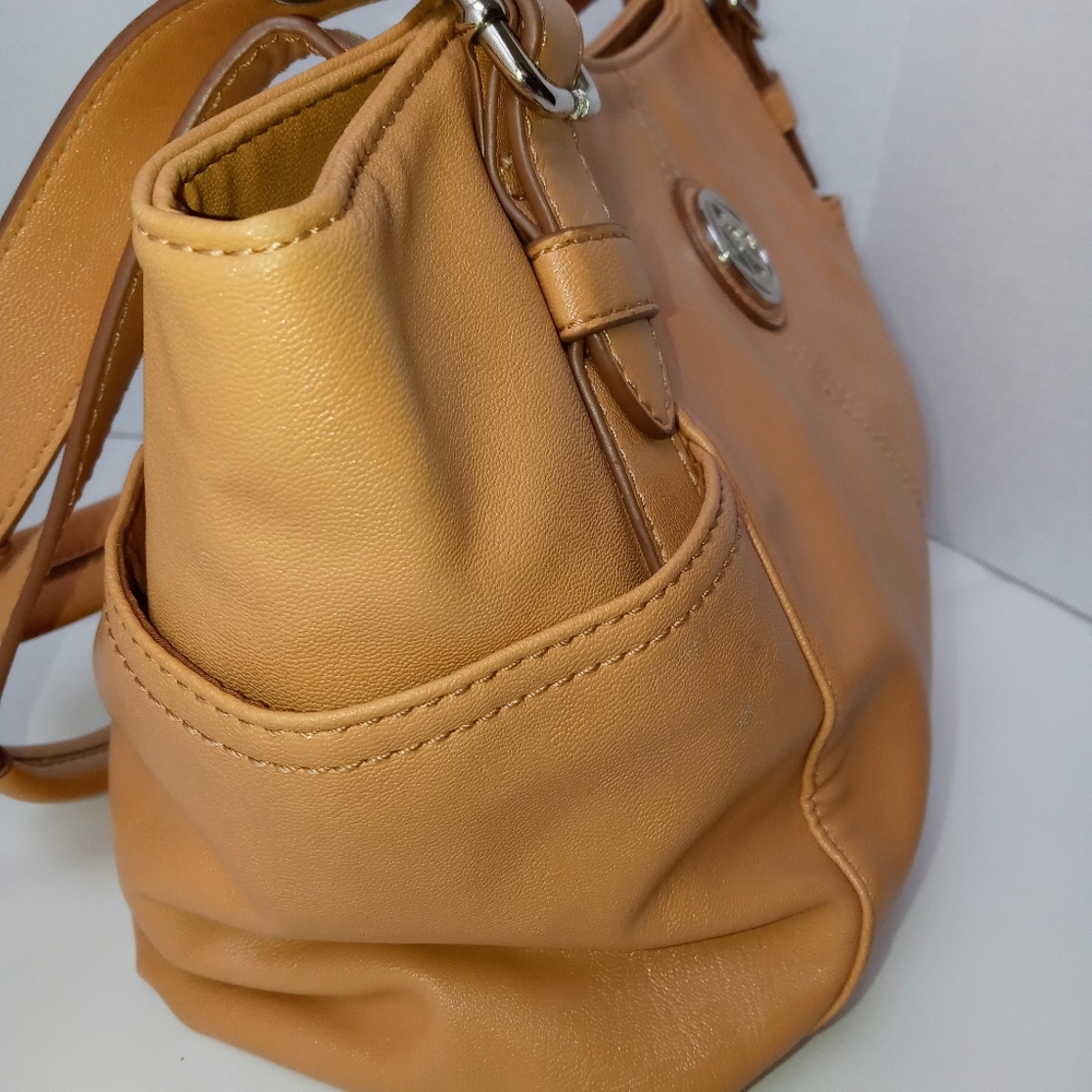 Relic Handbag - image 4